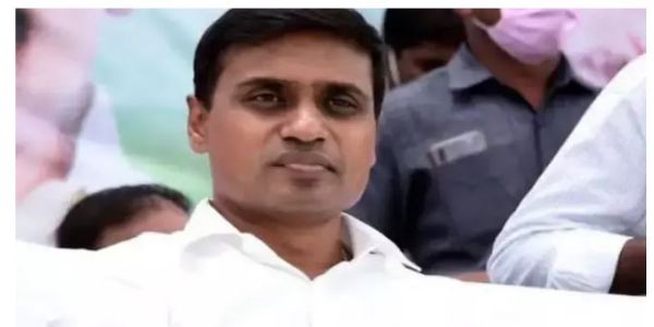 టెర్ర‌రిస్ట్ లాగా న‌న్ను చూశారు..జైలు జీవితంపై మిథున్ రెడ్డి సంచ‌ల‌నం!