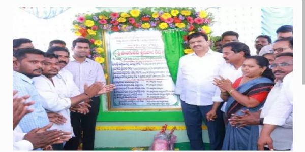 అభివృద్ధి, సంక్షేమం మా రెండుకళ్లు.. మంత్రి పొంగులేటి కీలక వ్యాఖ్యలు