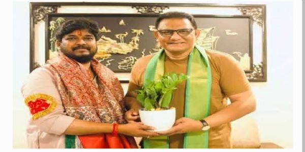 నవీన్ యాదవ్కు పూర్తి మద్దతు తెలిపిన అజారుద్దీన్