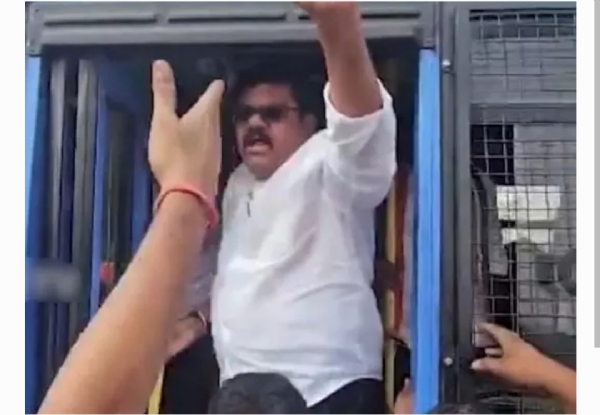 ఎమ్మెల్యే అరెస్ట్