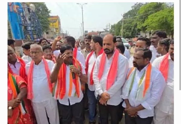 ఎమ్మెల్యే వంశీకృష్ణ