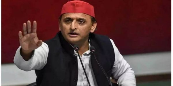 దీపావళి వేళ క్రిస్మస్‌పై అఖిలేష్ వివాదాస్పద వ్యాఖ్యలు..