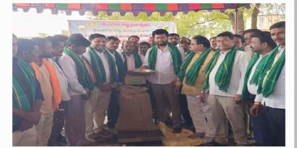 రైతు పండించిన ప్రతి పంటకు బోనస్ ఇవ్వాలి : బోథ్ ఎమ్మెల్యే అనిల్ జాదవ్