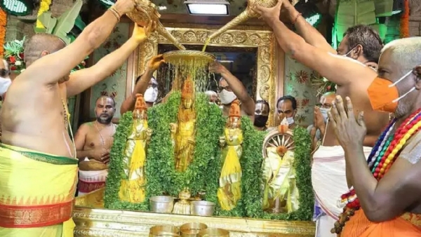 Tirumala Srivari Brahmotsavam 2025: Chakrasana M