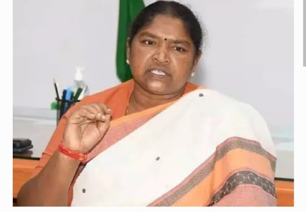 మంత్రి సీతక్క మంత్రి సీతక్క