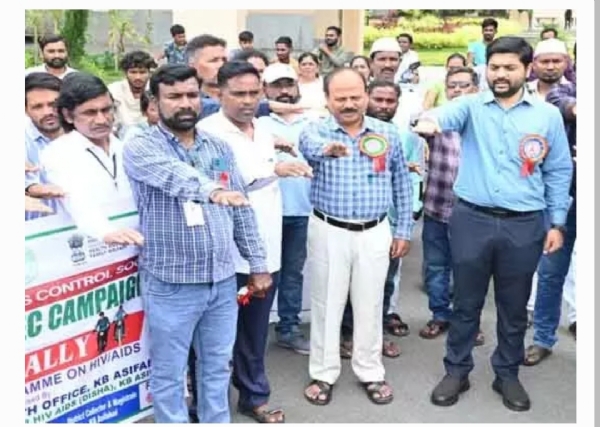 ఆసిఫాబాద్ కలెక్టర్ ఆసిఫాబాద్ కలెక్టర్