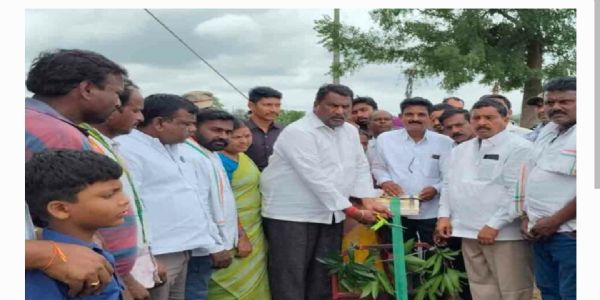 ధాన్యం కొనుగోలు కేంద్రాల్లో రైతులకు ఇబ్బందులు లేకుండా చూడాలి : మంత్రి అడ్లూరి