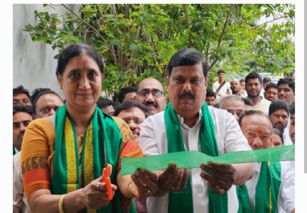 ఎమ్మెల్యే బాలు నాయక్ ఎమ్మెల్యే బాలు నాయక్