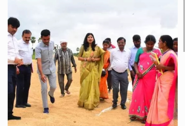 కలెక్టర్ గరీమా అగ్రవాల్ కలెక్టర్ గరీమా అగ్రవాల్