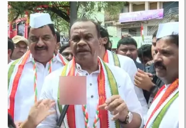 మంత్రి కోమటిరెడ్డి మంత్రి కోమటిరెడ్డి