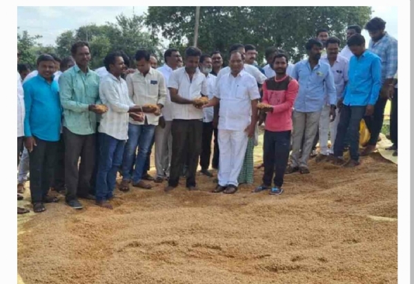 మాజీ మంత్రి కొప్పుల మాజీ మంత్రి కొప్పుల