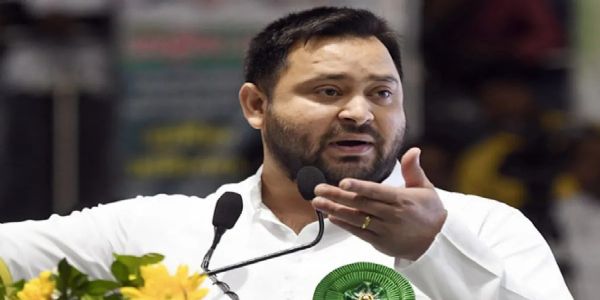 వేతనాలు రెట్టింపు చేస్తామన్న తేజస్వీ-బిహార్‌ ఎన్నికలు