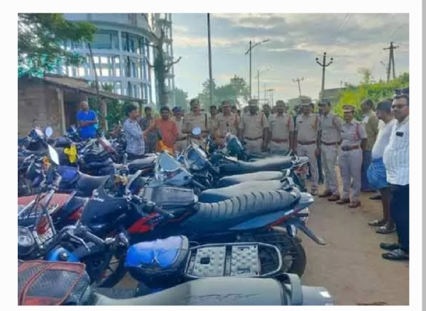 కార్ డాన్స్ సెర్చ్ కార్ డాన్స్ సెర్చ్