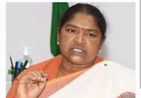 మంత్రి సీతక్క