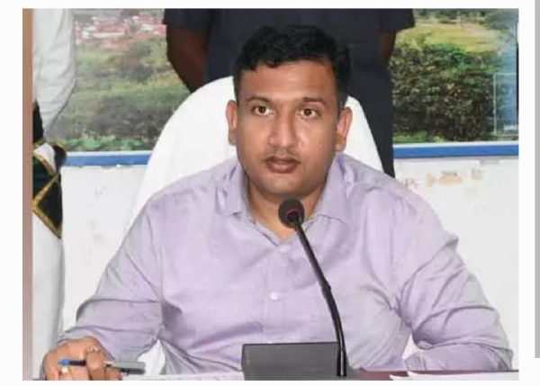 ఆదిలాబాద్ కలెక్టర్ ఆదిలాబాద్ కలెక్టర్