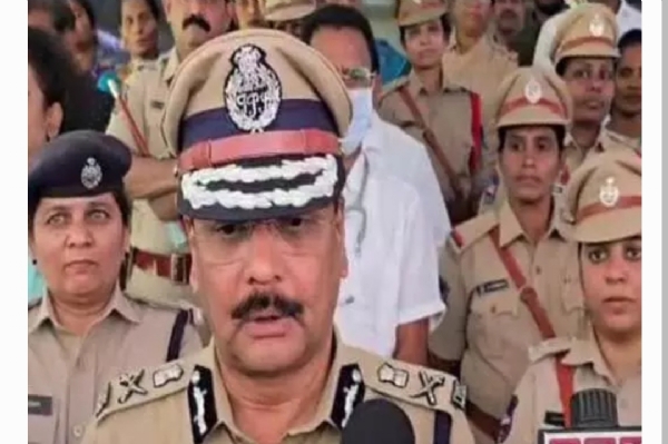 డీజీపీ శివధర్ రెడ్డి డీజీపీ శివధర్ రెడ్డి