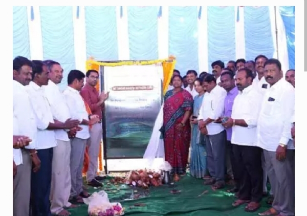 మంత్రి సీతక్క మంత్రి సీతక్క