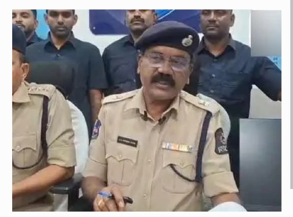 నకిలీ నోట్ల ముఠా నకిలీ నోట్ల ముఠా