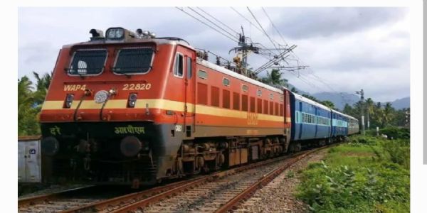 ఐటీ కారిడార్ ప్రయాణికులకు శుభవార్త..