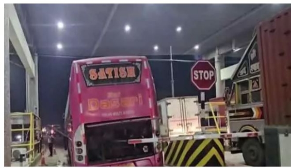 -major-accident-was-averted-in-ntr-district-494664 -major-accident-was-averted-in-ntr-district-494664