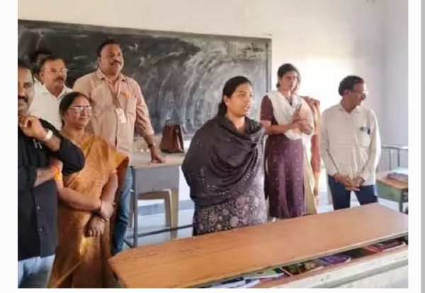 అడిషనల్ కలెక్టర్ అడిషనల్ కలెక్టర్