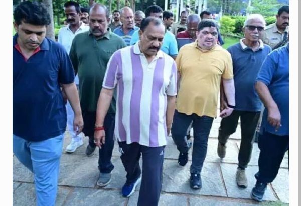 మంత్రి పొన్నం మంత్రి పొన్నం