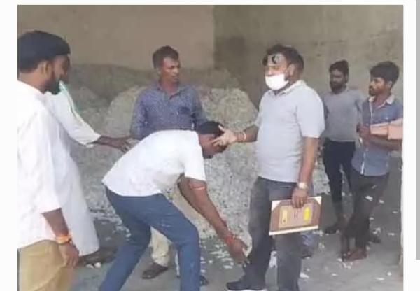 పత్తి రైతులు