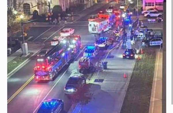 అమెరికాలో కాల్పులు