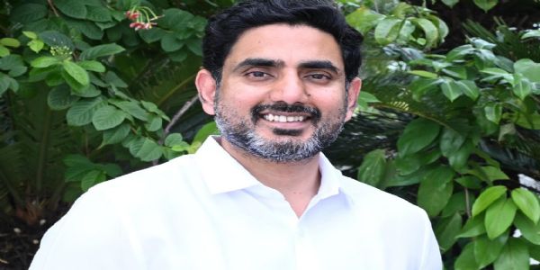 పుట్టపర్తిలో మంత్రి లోకేశ్‌ ప్రజాదర్బార్.. వెల్లువెత్తిన వినతులు