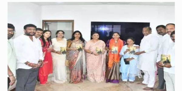 మహిళలు అన్ని రంగాల్లో రాణించాలి : ఎమ్మెల్యే మల్లారెడ్డి