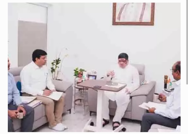 మంత్రి పొన్నం మంత్రి పొన్నం