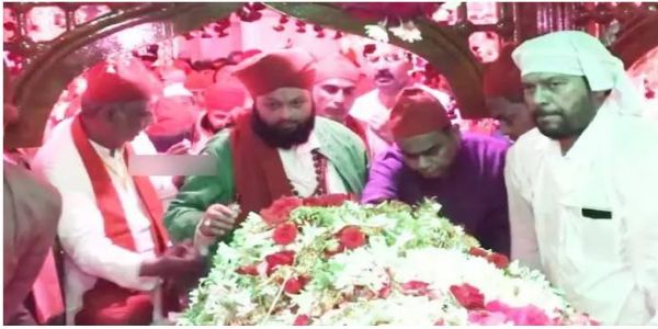 అమీన్‌పీర్ దర్గాను సందర్శించిన AR రెహమాన్.. వైభవోపేతంగా గంధోత్సవం