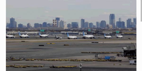 షట్ డౌన్ తో విమాన సేవల్లో కోత.. అమెరికా వ్యాప్తంగా ఒక్కరోజే వెయ్యికిపైగా ఫ్లైట్స్ రద్దు