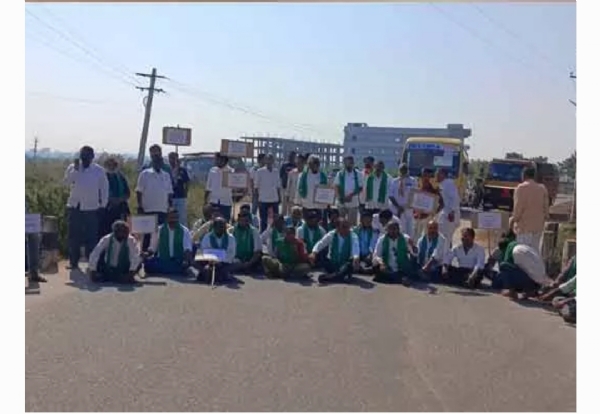 జగిత్యాల రైతులు జగిత్యాల రైతులు