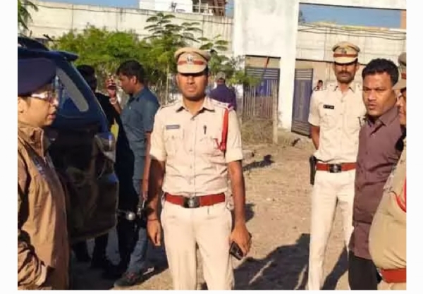 ఆసిఫాబాద్ ఎస్పీ ఆసిఫాబాద్ ఎస్పీ