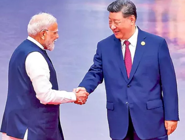 చైనా వృత్తి నిపుణులకు -వీసా నిబంధనల్లో భారత్ సడలింపులు. చైనా వృత్తి నిపుణులకు -వీసా నిబంధనల్లో భారత్ సడలింపులు.