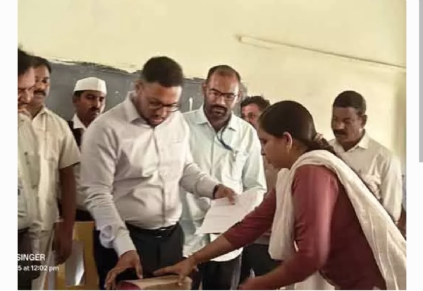 సూర్యాపేట కలెక్టర్ సూర్యాపేట కలెక్టర్