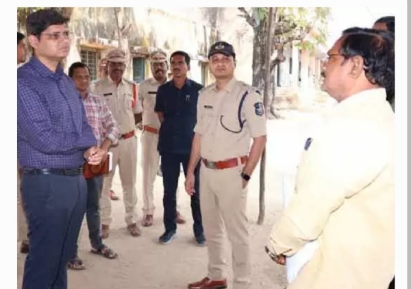 కామారెడ్డి కలెక్టర్ కామారెడ్డి కలెక్టర్