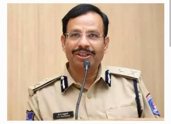 న్యూ ఇయర్ వేడుకలు న్యూ ఇయర్ వేడుకలు