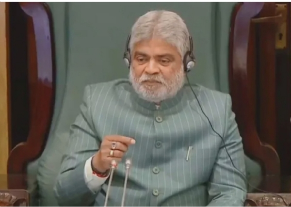 స్పీకర్ తీర్పు స్పీకర్ తీర్పు