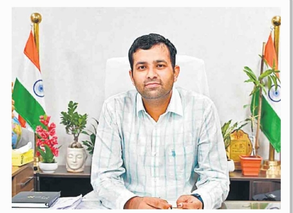 వికారాబాద్ కలెక్టర్