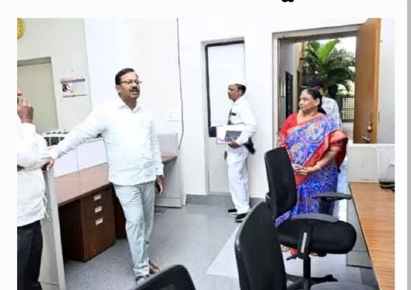 నిజామాబాద్ కలెక్టర్ నిజామాబాద్ కలెక్టర్