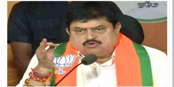 రేవంత్ రెడ్డి వ్యాఖ్యలు క్రైస్తవ సమాజాన్ని అవమానించడమే: రామచందర్ రావు