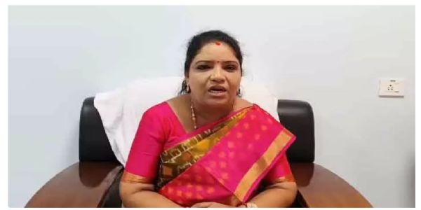 భావోద్వేగానికి గురైన మంత్రి సంధ్యారాణి