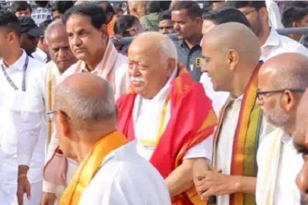 శ్రీవారి సేవలో ఆరెస్సెస్ చీఫ్.. చంద్రబాబుతో కలిసి కీలక కార్యక్రమంలో పాల్గొననున్న మోహన్ భగవత్