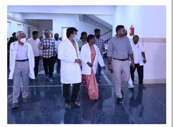 పెద్దపల్లి కలెక్టర్