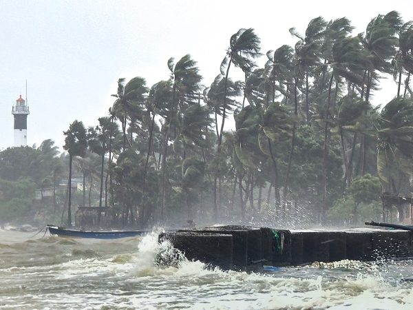 चक्रवात चक्रवात
