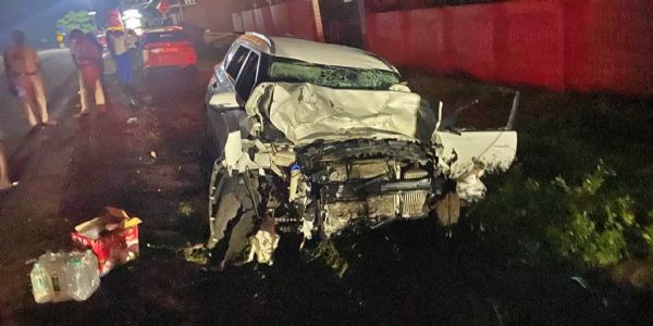 రామనాథపురం సమీపంలో రెండు కార్లు ఎదురెదురుగా ఢీకొన్న ప్రమాదంలో ఐదుగురు మృతి