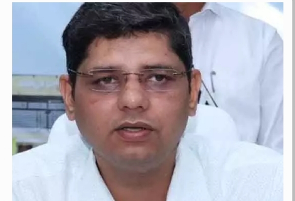 కామారెడ్డి కలెక్టర్ కామారెడ్డి కలెక్టర్