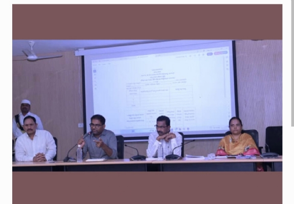 పెద్దపల్లి కలెక్టర్ పెద్దపల్లి కలెక్టర్